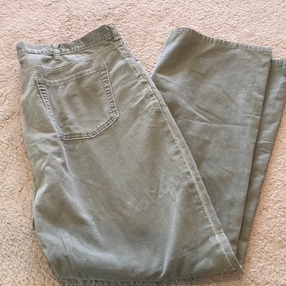 Banana Republic Men’s corduroy pants